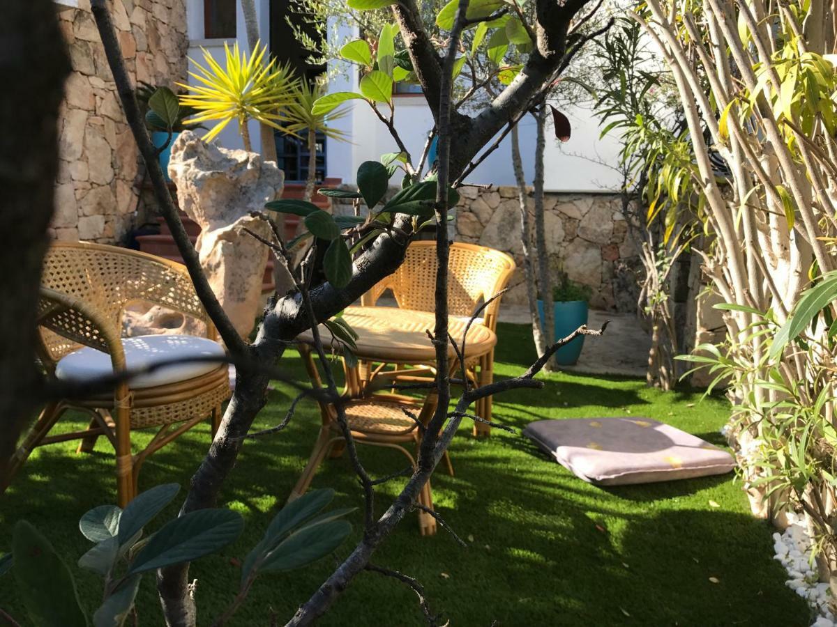 Le Case Del Mare Porto San Paolo  Exterior photo