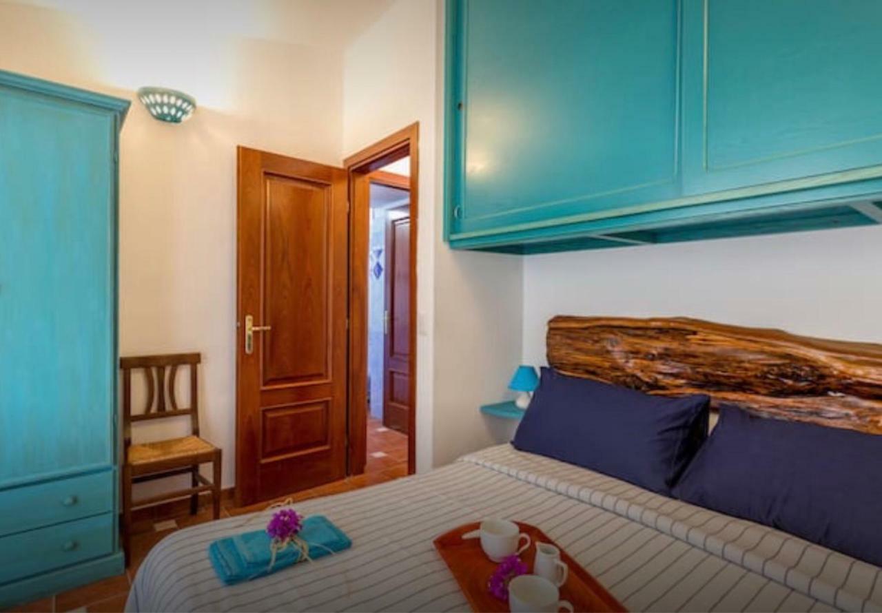 Le Case Del Mare Porto San Paolo  Exterior photo